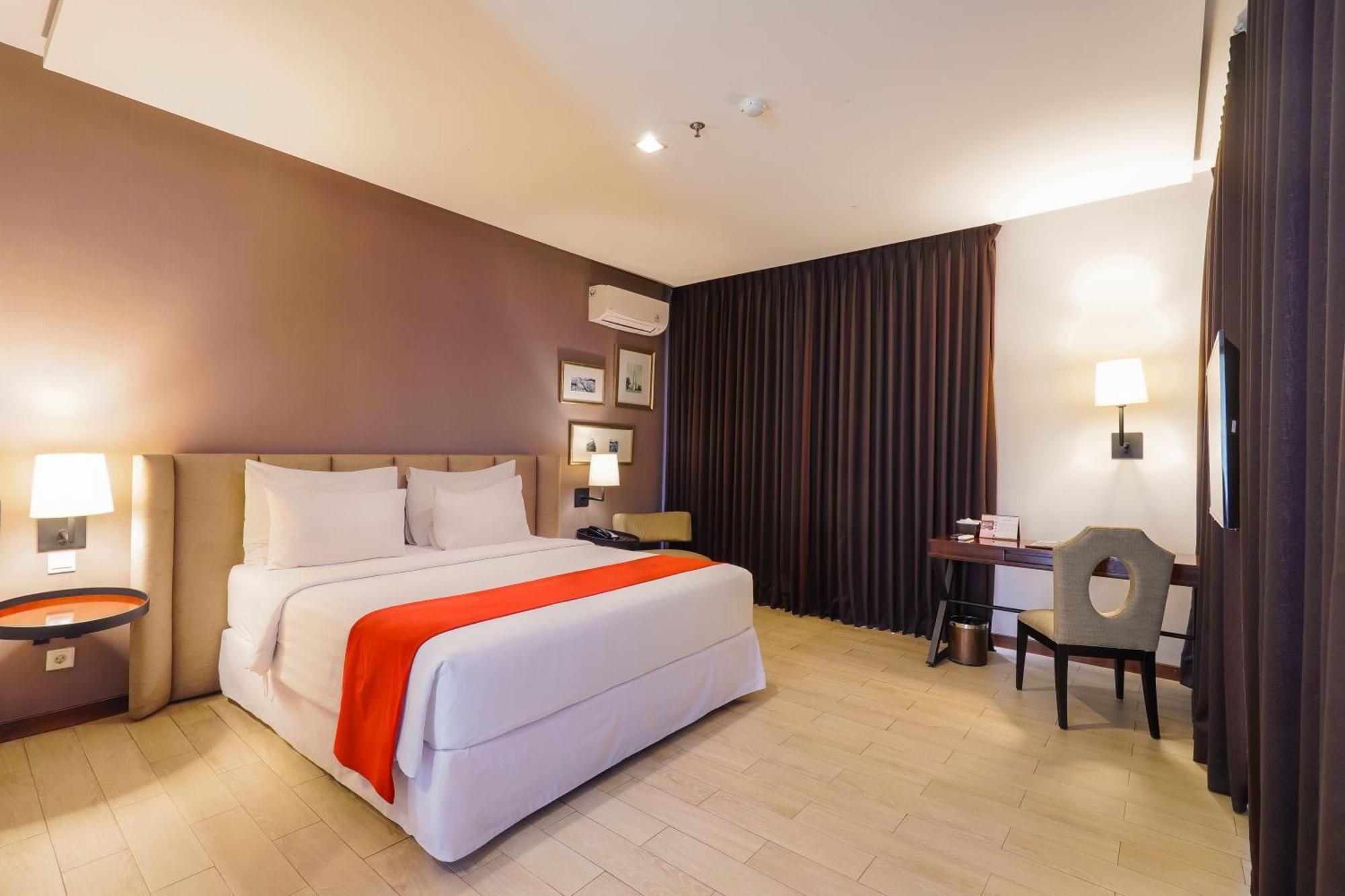 Royal Padjadjaran Hotel Bogor Extérieur photo