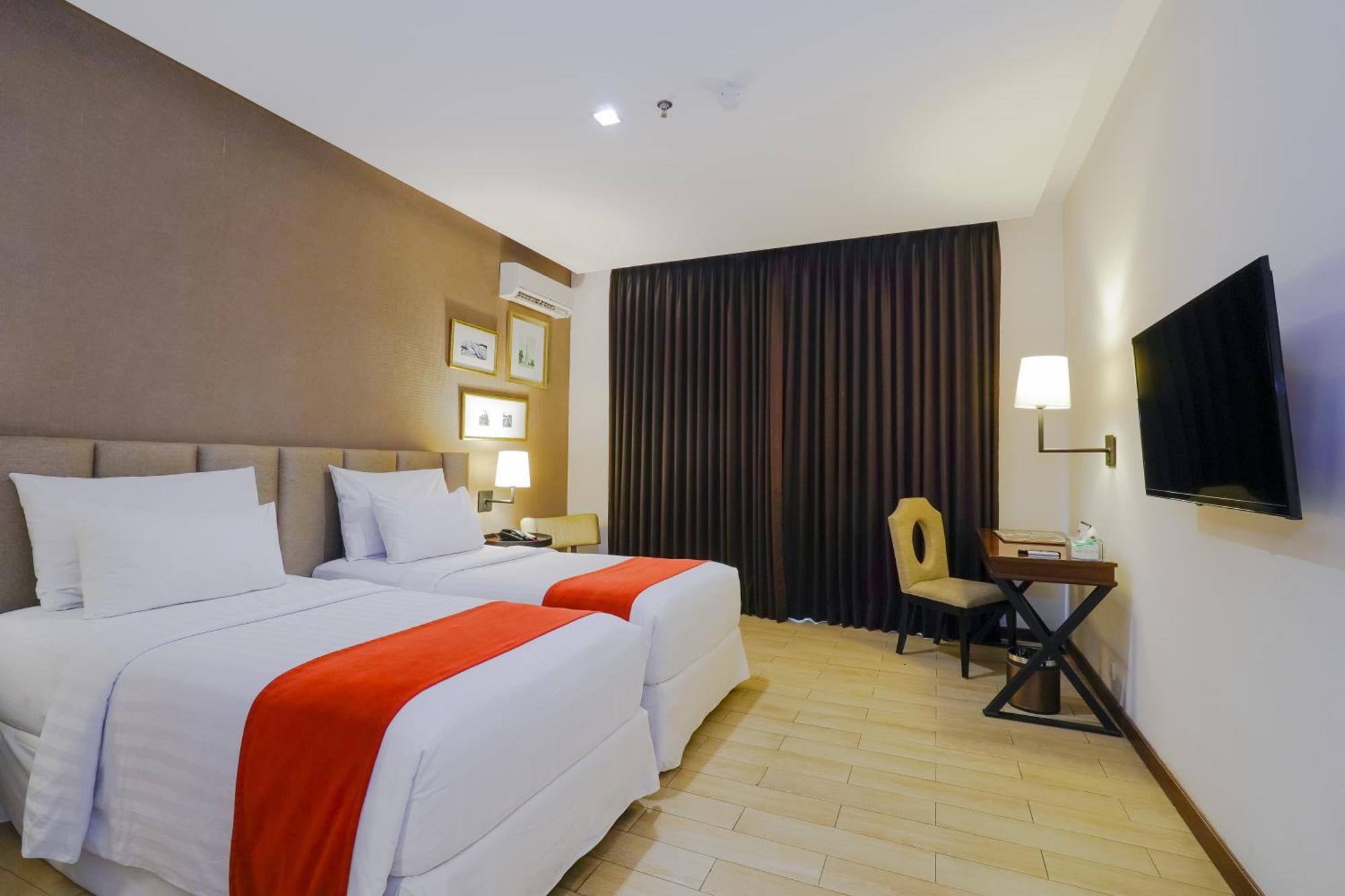 Royal Padjadjaran Hotel Bogor Extérieur photo