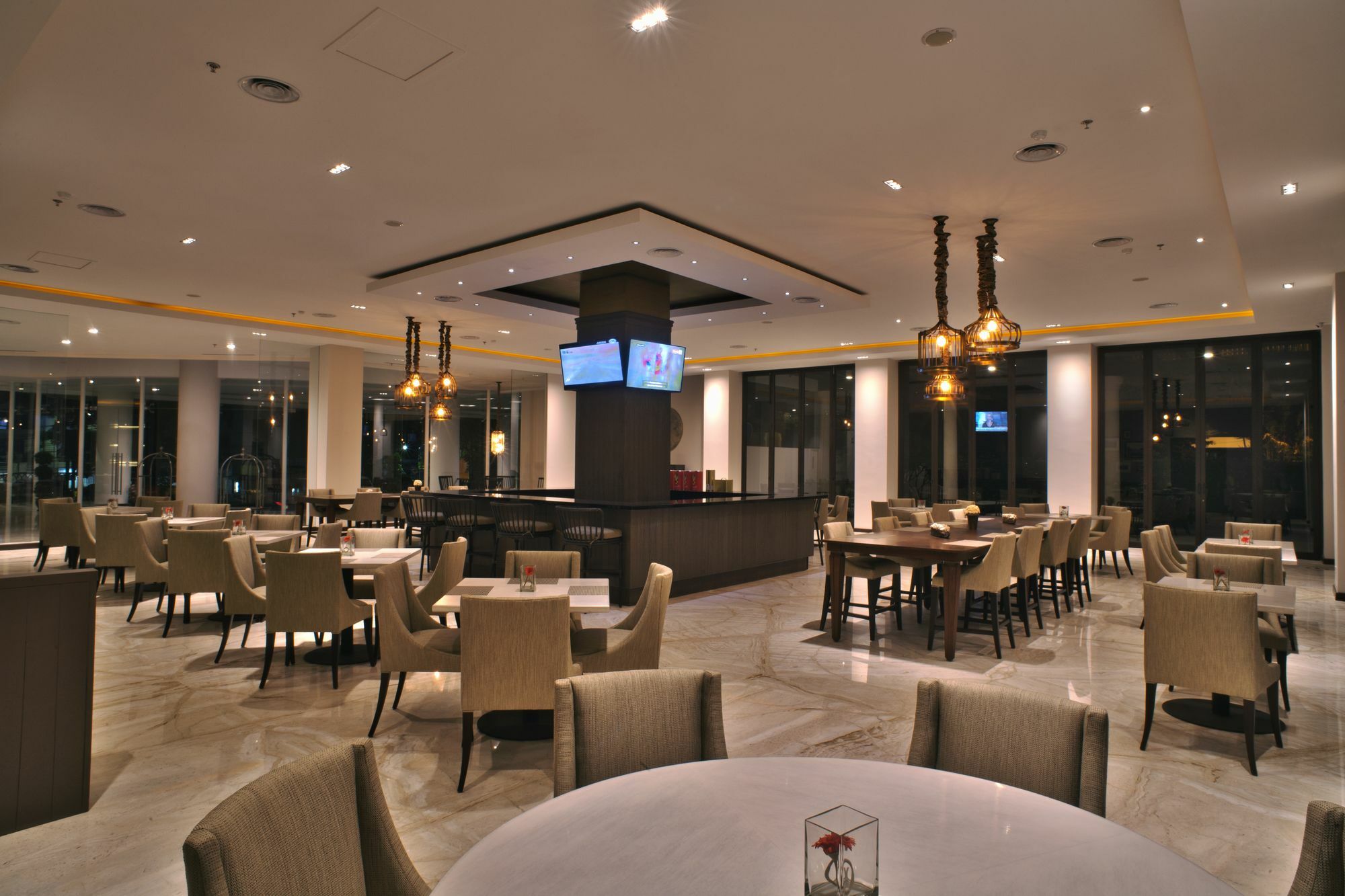 Royal Padjadjaran Hotel Bogor Extérieur photo